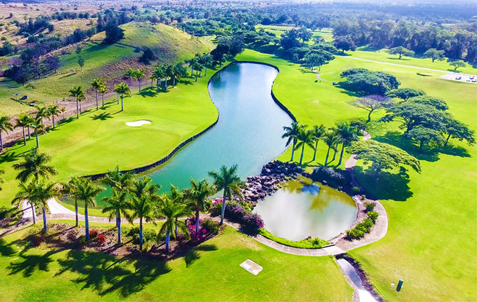 Makani Golf Club Hole #15 par 4 Makani Golf Club Hole #15 par 4
